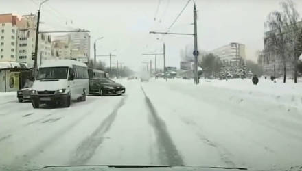 В Гомеле водителя маршрутки привлекли к ответственности за создание аварийной обстановки