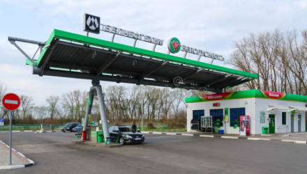У "Белнефтехима" спрашивают, почему дорожает топливо. Шестой раз с начала года