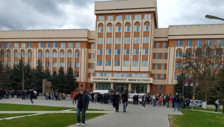 В Гомеле "взрывники" переключились со школ на университеты. На этот раз в качестве цели злоумышленники выбрали ГГТУ им. Сухого