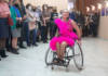 «Избили и бросили в заведённой машине»: история жизнерадостной гомельчанки, которая танцует на инвалидной коляске