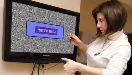 Белорусам на некоторое время будут отключать телевидение