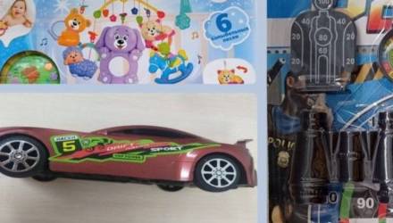 Опасные детские игрушки обнаружили на рынке в Гомеле
