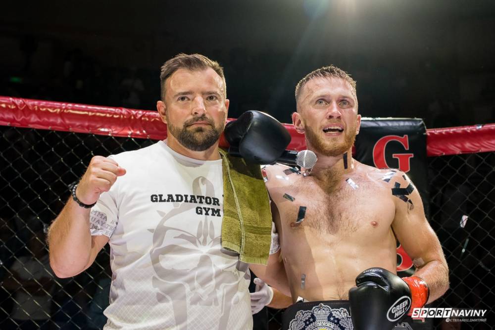 Сексуальные ring girls и брутальные парни: бойцовское шоу “Gladiator Fight Battle-2022” состоялось в Гомеле