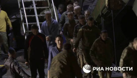 Через гомельский аэропорт произошёл обмен пленными из РФ и Украины