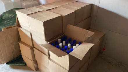 У жителя Гомельской области нашли в гараже почти 3 тонны водки, коньяка и спирта