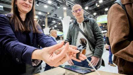 Собрали все передовые тренды индустрии: смарт-часы Huawei завоевали 16 наград на MWC 2023