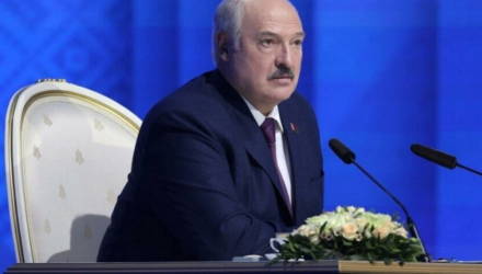 "Беру на себя эту вину": Лукашенко простил всех лесбиянок и назвал геев "последней мерзостью"