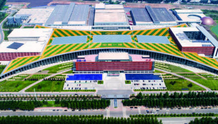 В Китае отмечают 70-летие завода-гиганта FAW. Почему это значимая дата и для нас?