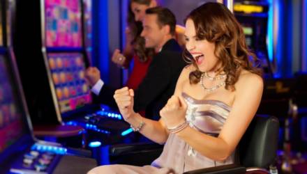 Гомельчанка проиграла в казино сбережения свекрови: 6100 долларов и 1400 рублей