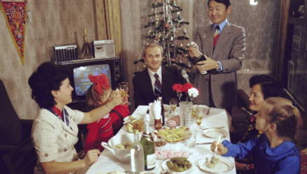 6 блюд, которые обязательно стояли на новогодних застольях в СССР