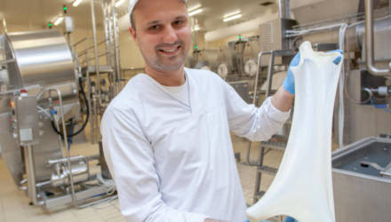 Паста Филата и упаковка с азотом: 7 вопросов об изготовлении сыра настоящему сыроделу из Гомельской области