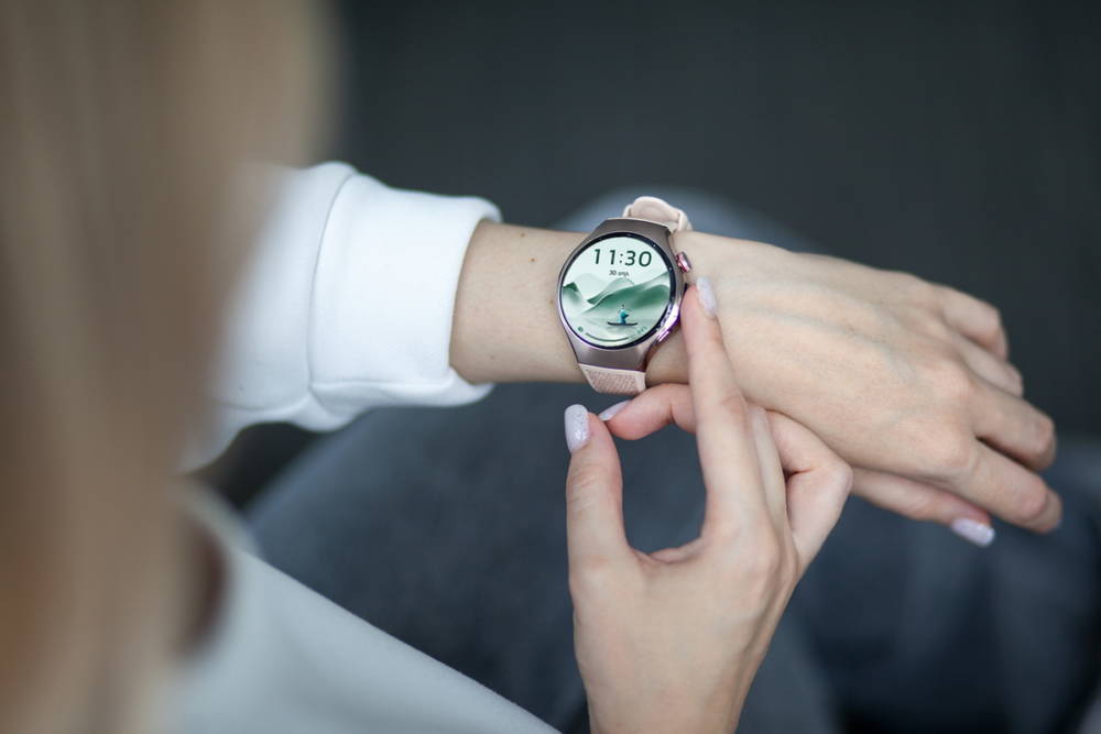 Теперь и в Гомеле - смарт-часы Huawei Watch 5 с инновационным датчиком и eSIM