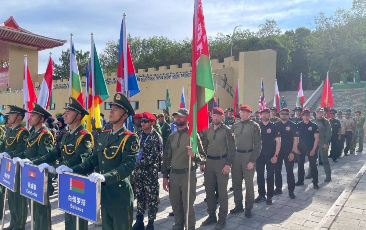 Собр и АЛМАЗ Беларуси в Китае
