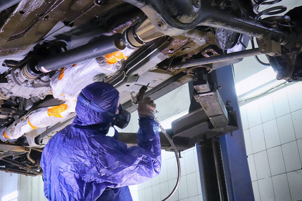 антикоррозийная обработка днища и арок кузова авто