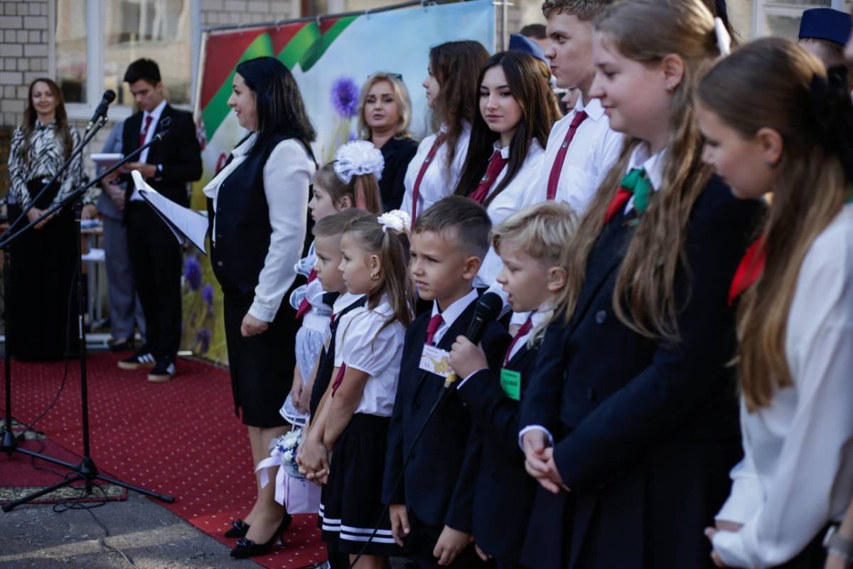 торжественные линейки в Гомеле