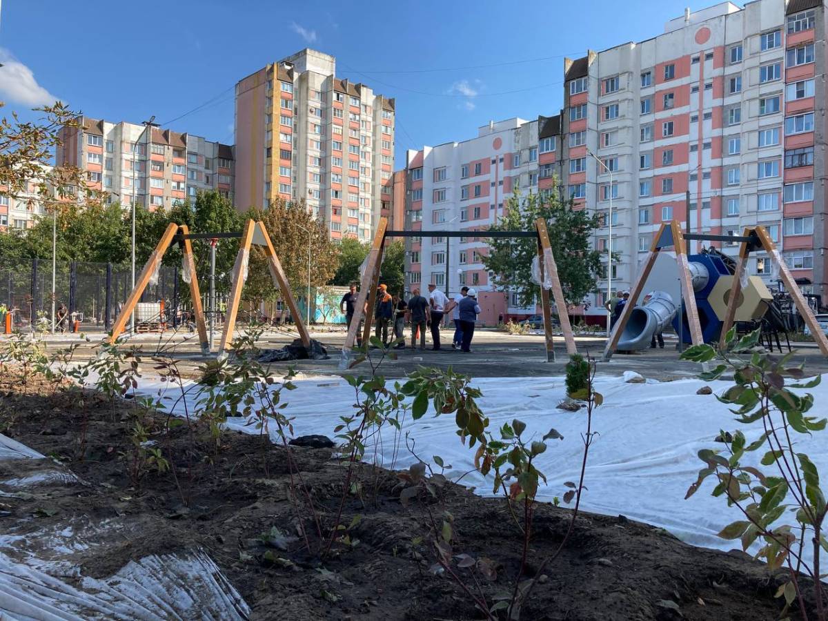 игровое оборудование в сквере энергетиков