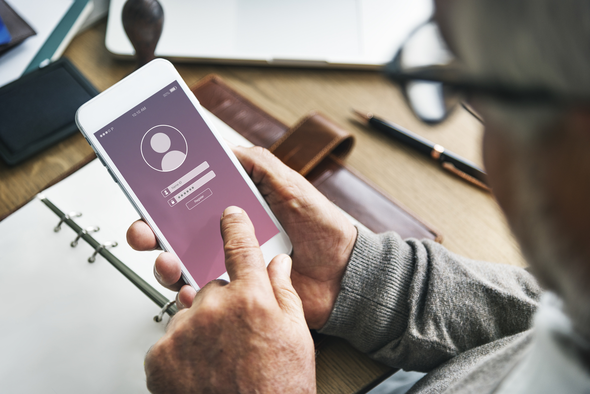 Мошенники взламывают iPhone через Apple ID: как защититься