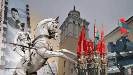 Годовщина освобождения Гомеля: парад, муралы и открытие памятника маршалу