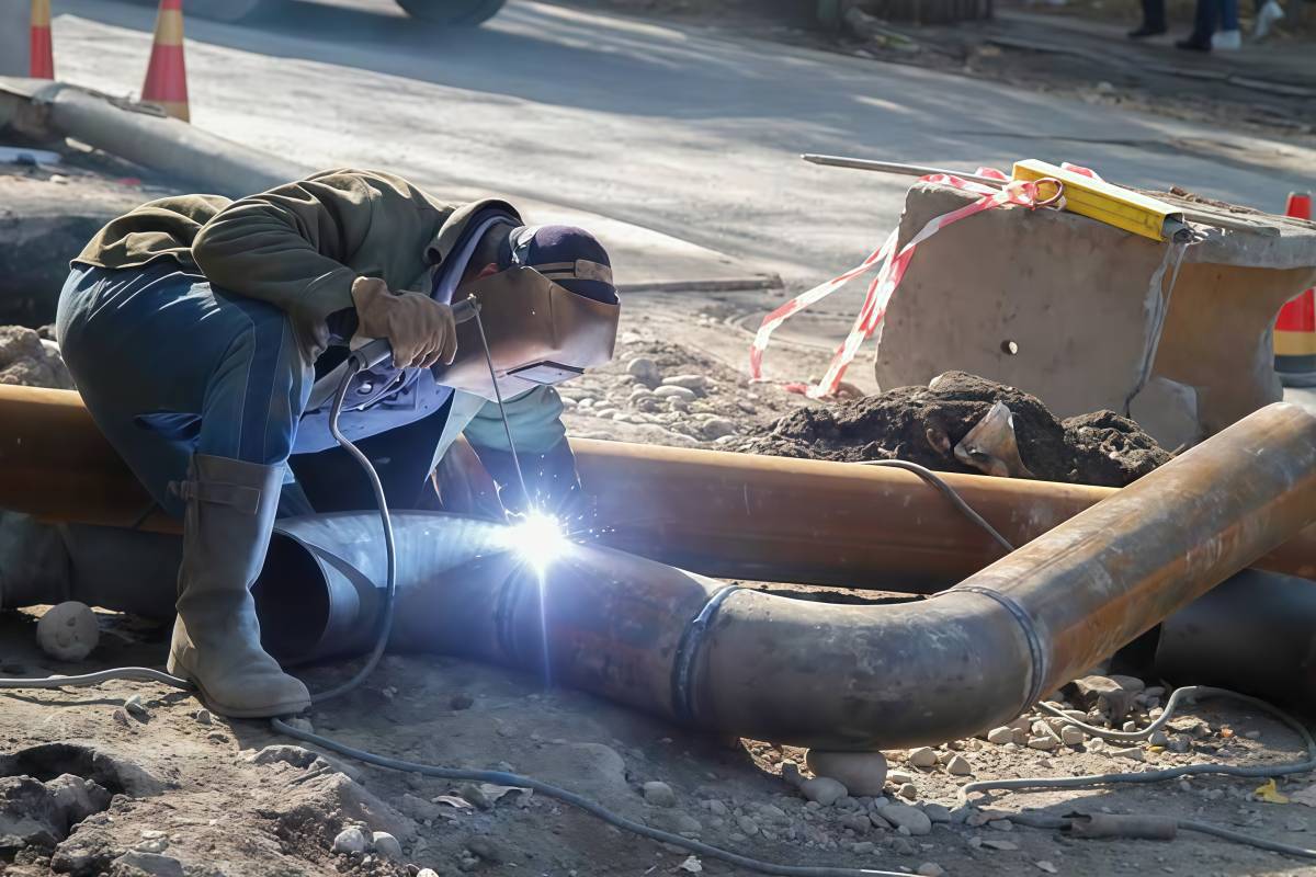 В центре Гомеля 27 ноября авария оставила без горячей воды 12 домов