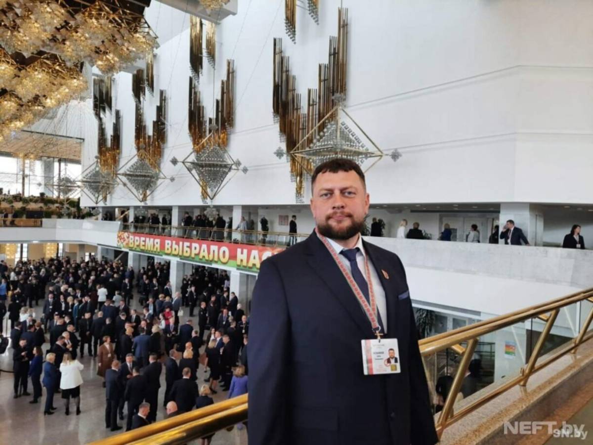 18-19 декабря в Минске состоится второе заседание ВНС, куда непременно отправится и Антон Мельников.