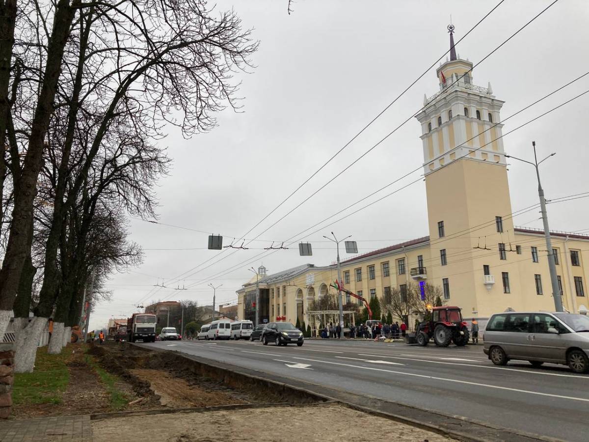 ремонтные работы на участке улицы Советской от улицы Рогачевской до проспекта Победы