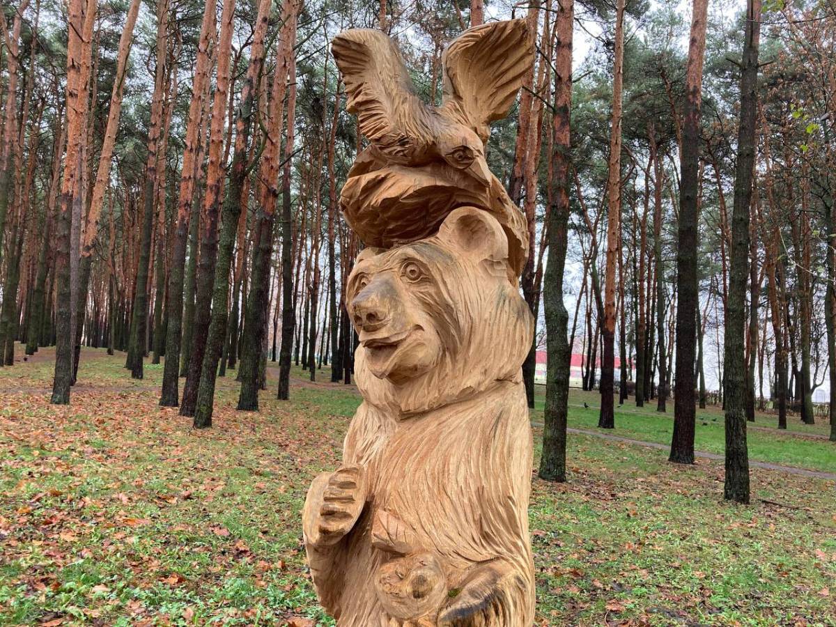 деревянные скульптуры в Гомеле 