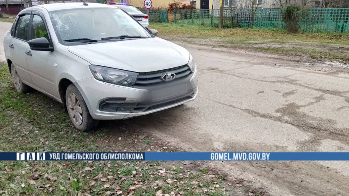 Столкновение в Буда-Кошелёвском районе: пострадала велосипедистка