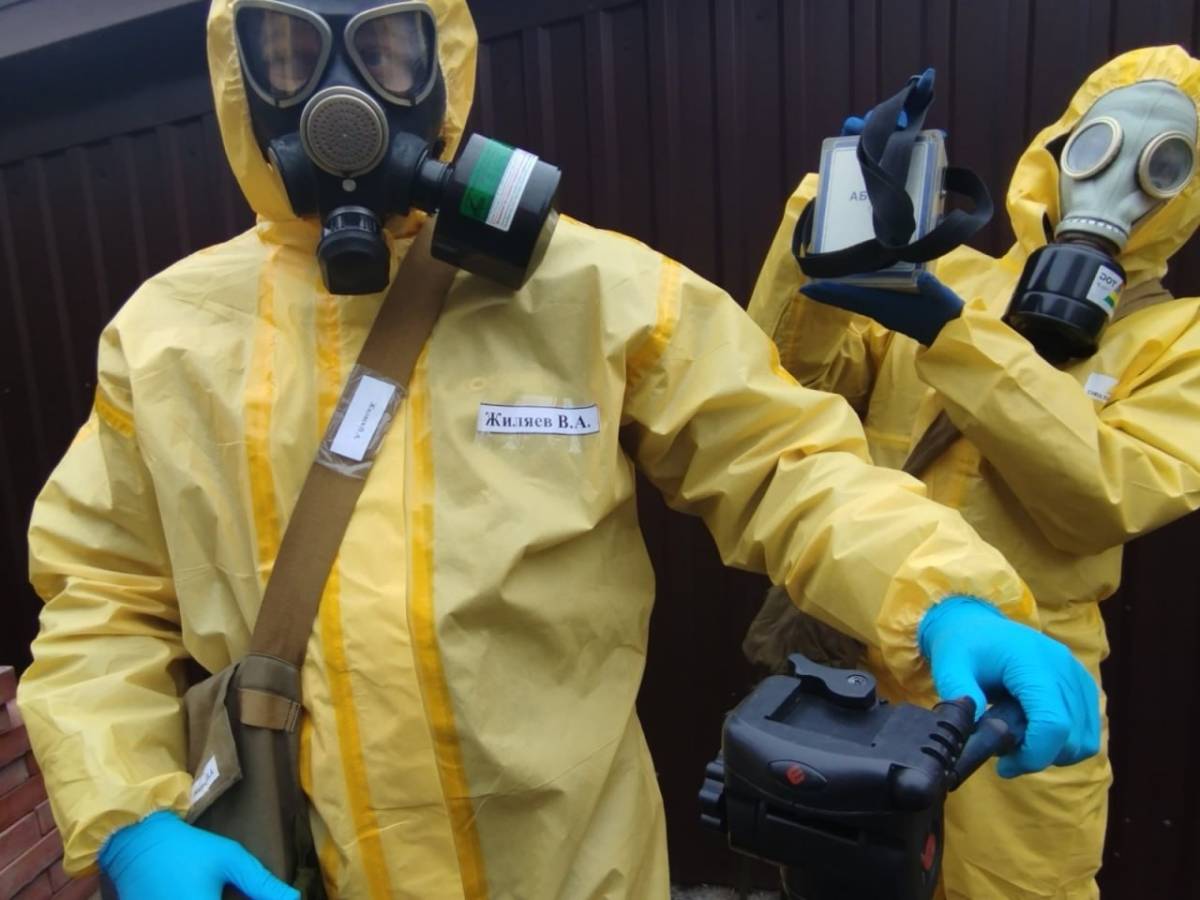 Опасный сценарий по легенде: на химзаводе «произошла авария»