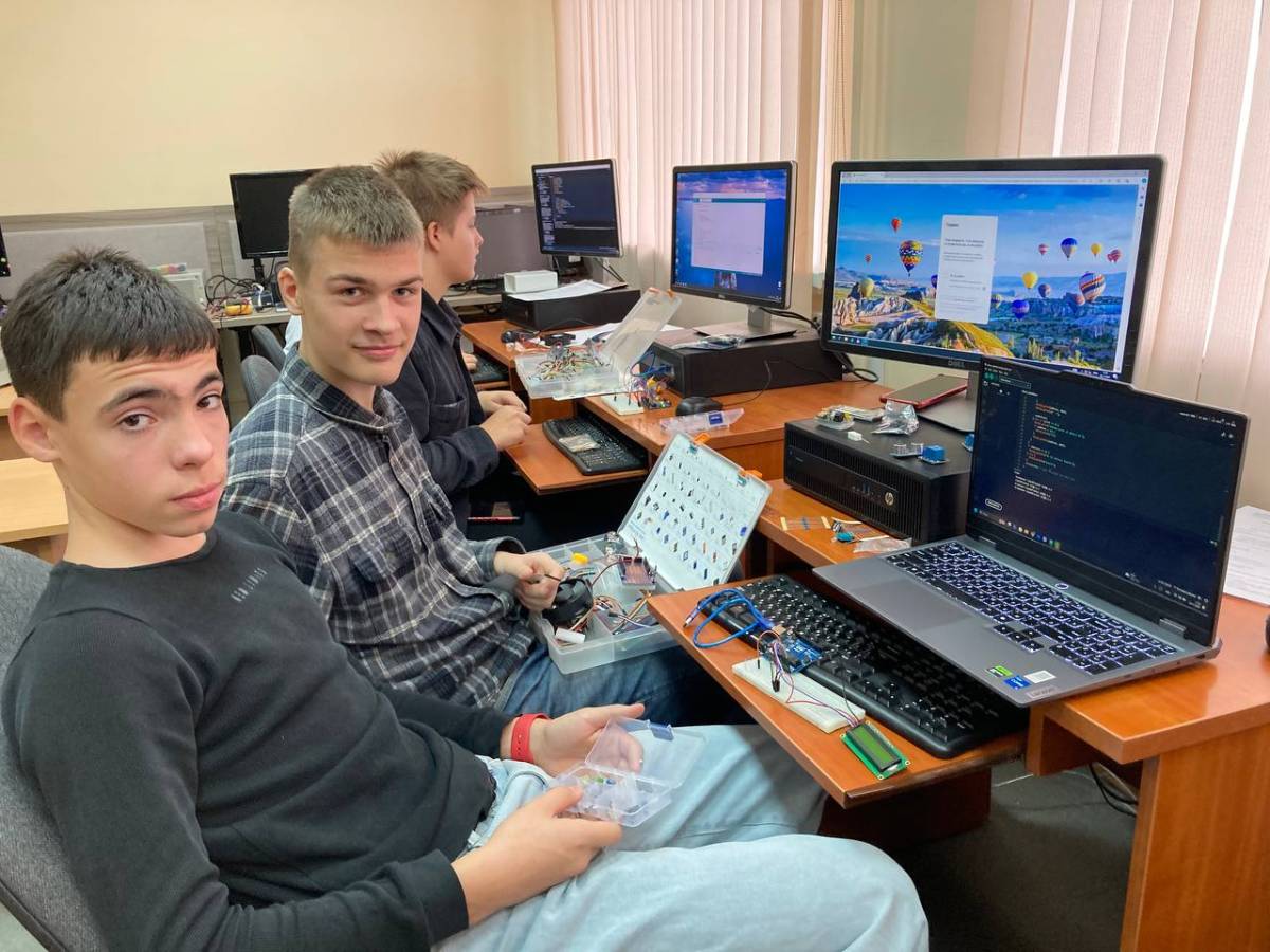 Максим и Даниил - Команда "Импульс"