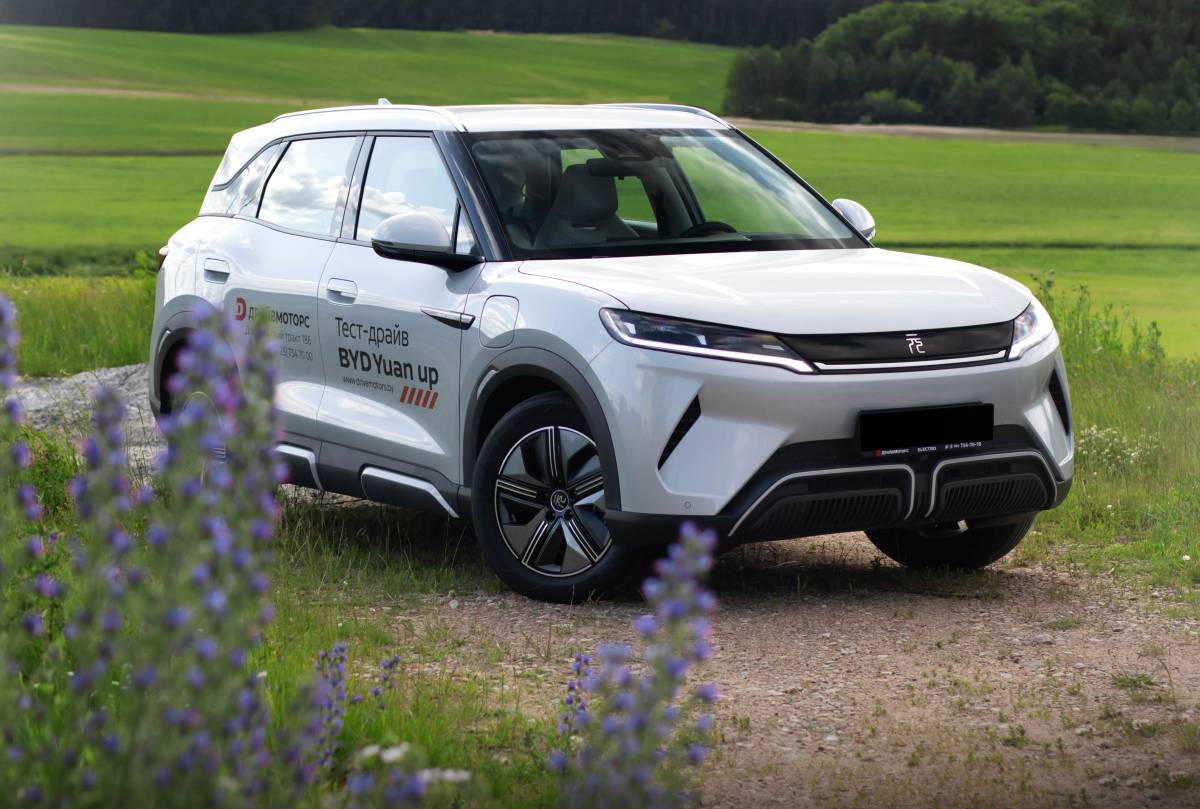 Распродажа действует и на еще один популярный электрокроссовер — BYD Yuan Up