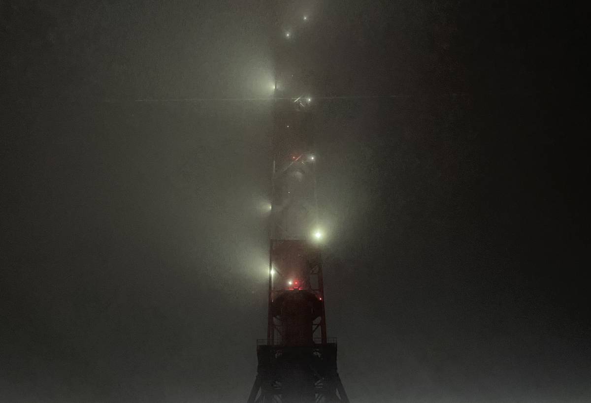 Туманная новогодняя атмосфера на Гомельском химзаводе