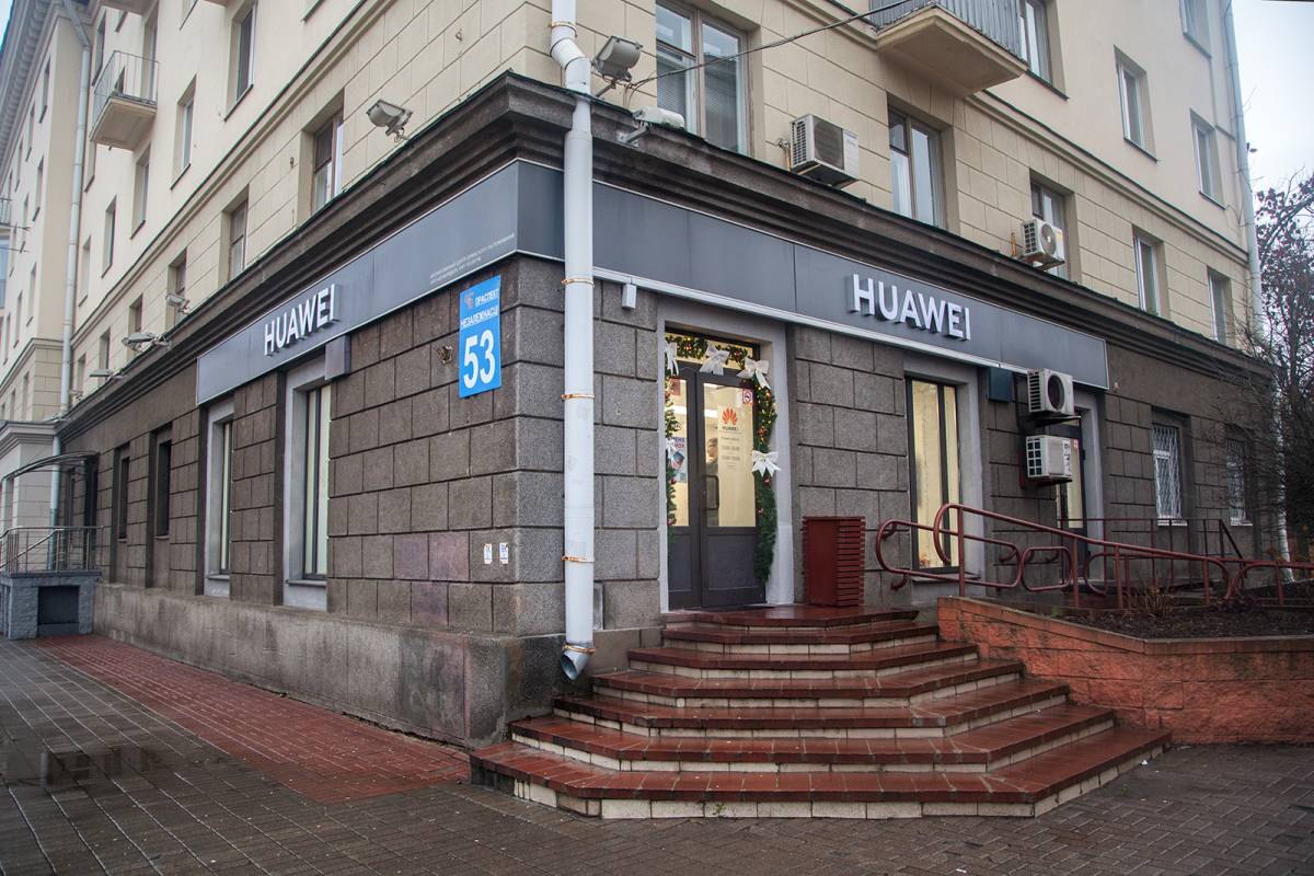 Владельцы флагманских смартфонов могут воспользоваться отдельной ВИП-комнатой