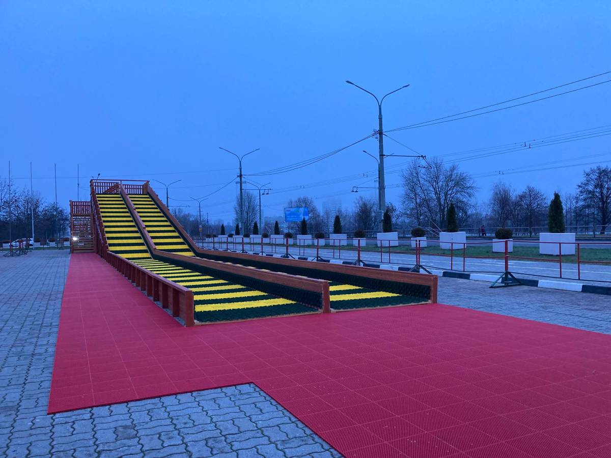 тюбинг площадка на ледовом в гомеле