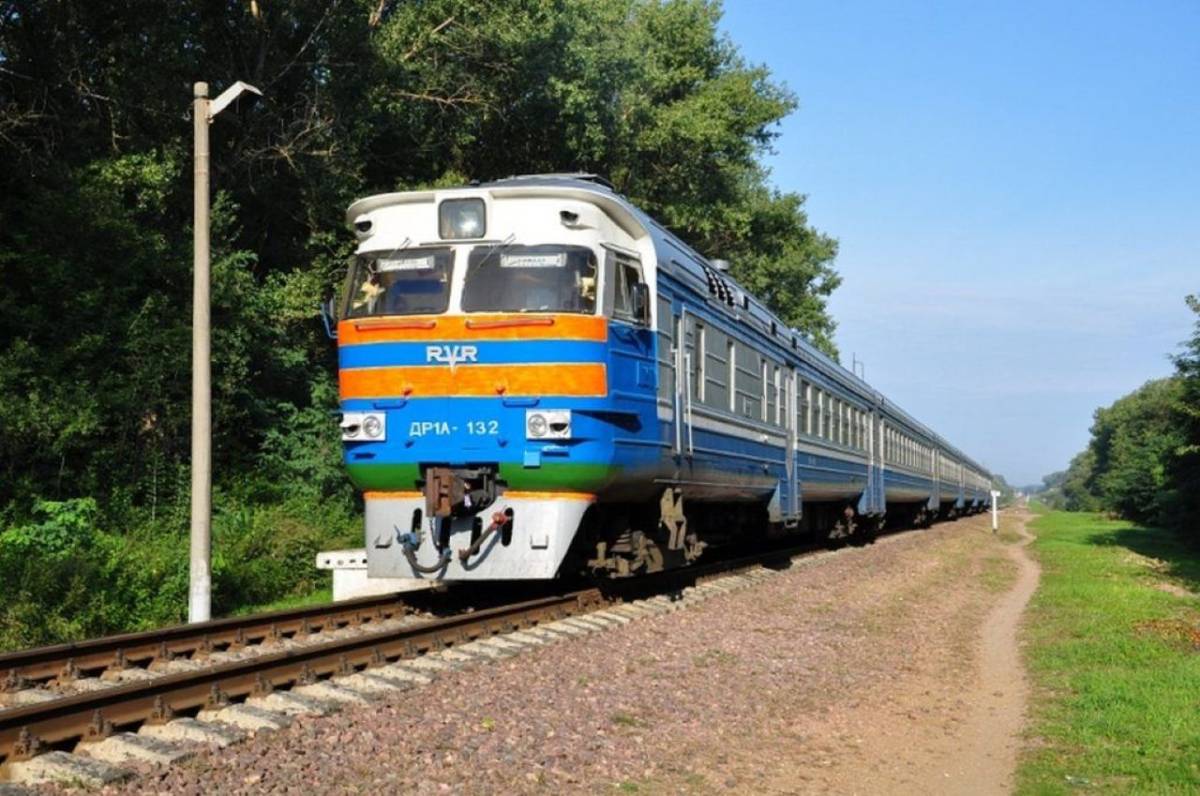 В Гомеле женщина попала под поезд: ЧП на переходе