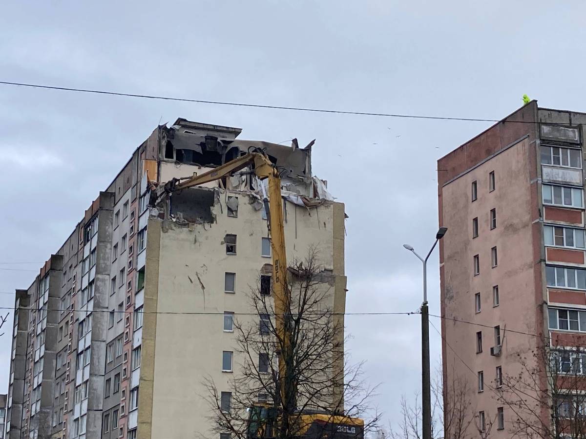 По информации профильных служб, демонтажные работы будут вестись до уровня пятого этажа