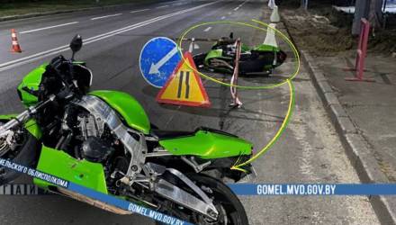 В Гомеле мотоциклистка на скорости 106 км/ч врезалась в другой байк