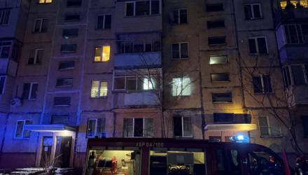 Спасение на Сосновой: в Гомеле при пожаре эвакуировали женщину