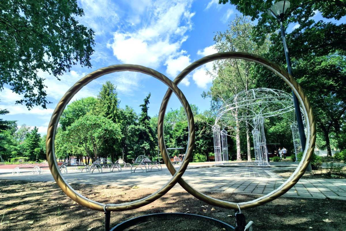 Гомельщина ломает стереотипы: браки от 15 до 91 года