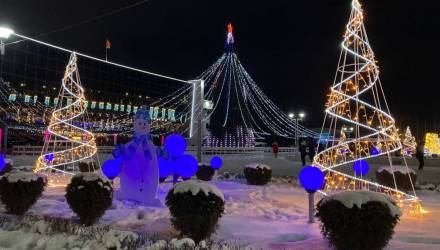 Новый год с хороводами: как жители Гомеля встретили 2026-й