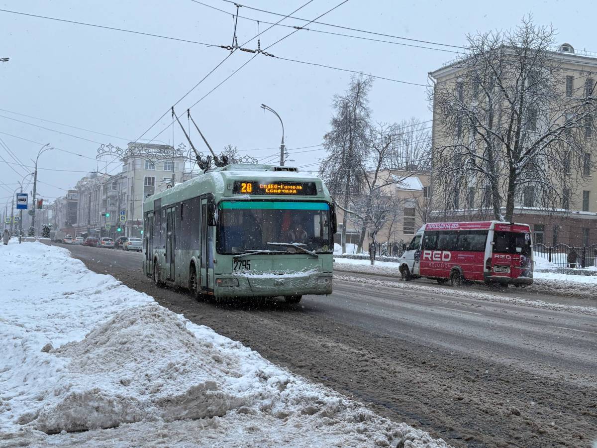 Холодно в автобусе или троллейбусе: это нарушение или норма?