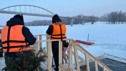 Крещение на Киевском спуске в Гомеле