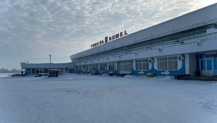 Непогода повлияла на работу аэропорта Гомеля