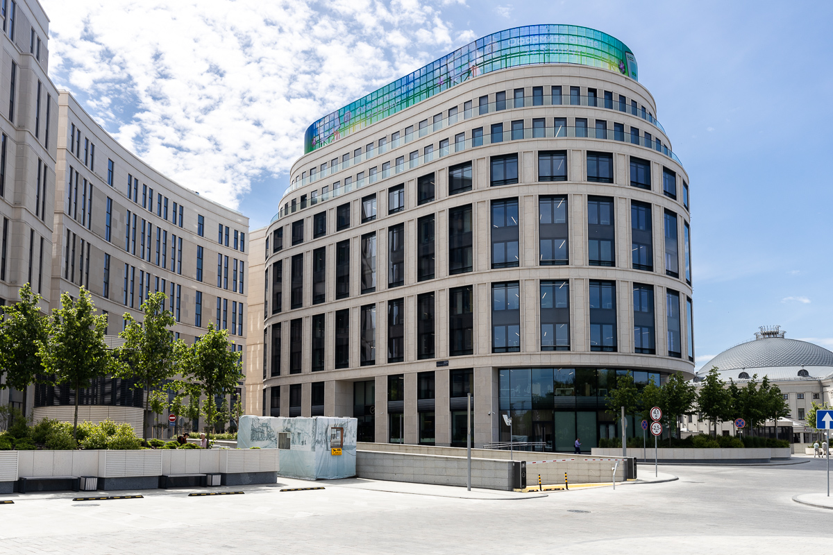 Часть банкоматов Сбер Банка перестали принимать пятирублевые банкноты