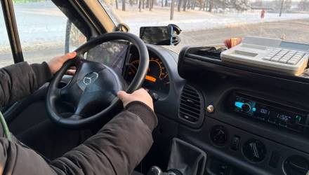 Один день за рулём маршрутки: откровения водителя из Гомеля