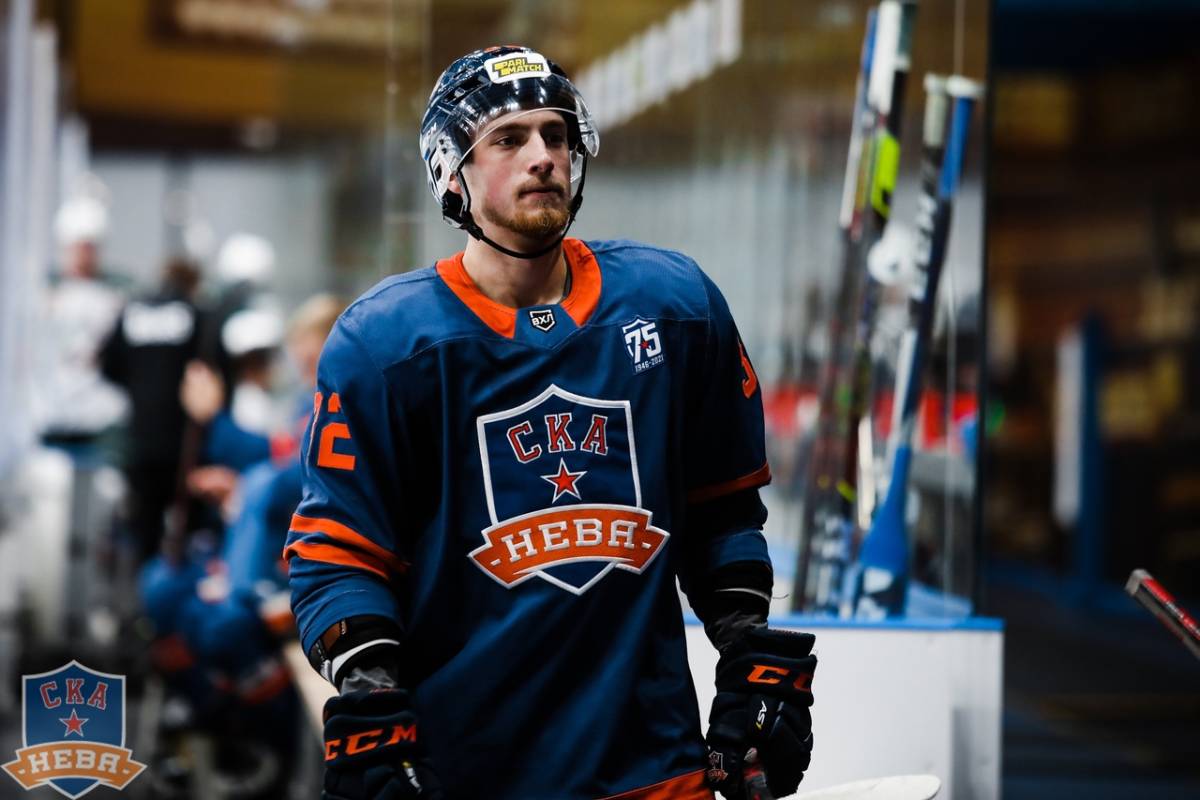 Он подписал контракт с петербургским СКА