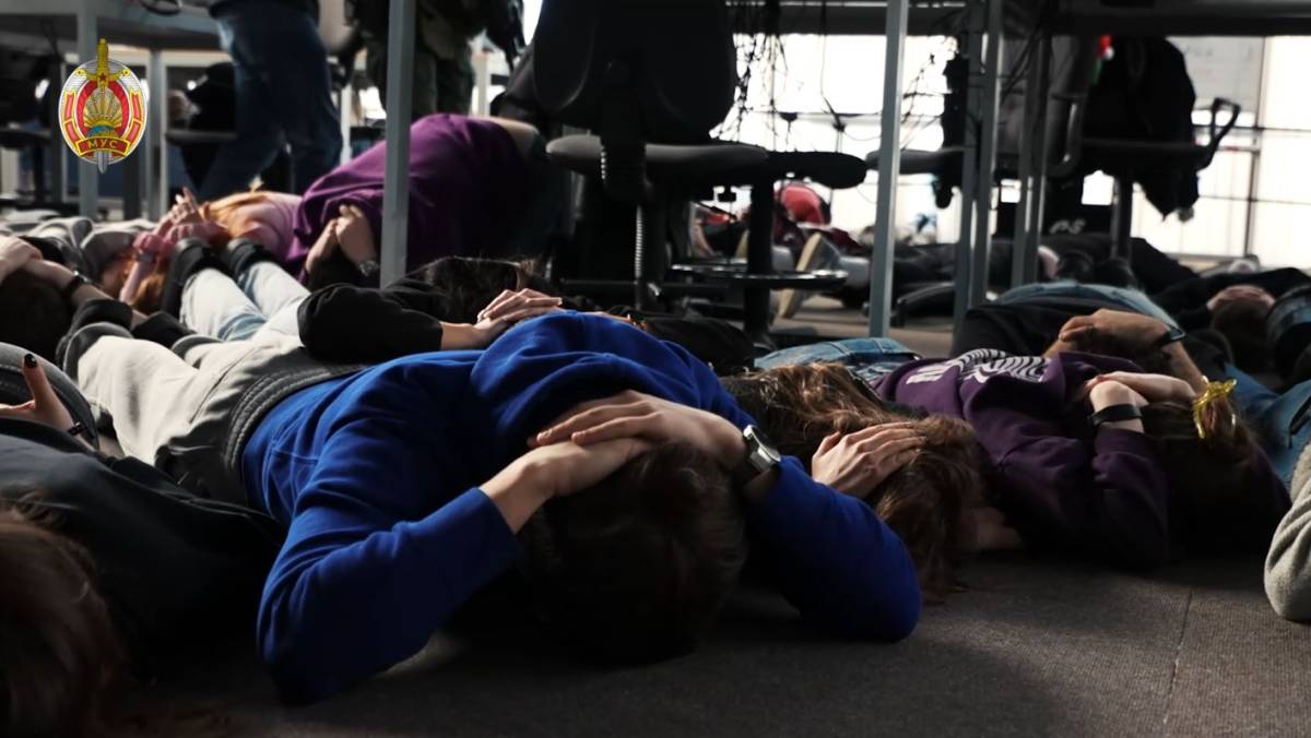 Маскировка под IT и рекламу