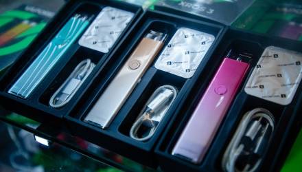 Гомельского предпринимателя оштрафовали на 1480 за незаконную торговлю вейпами