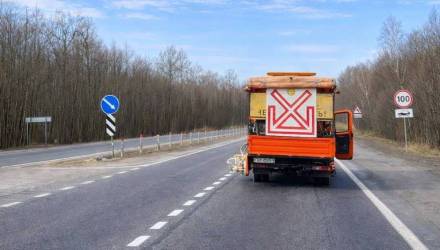 В Гомеле раньше срока начали наносить дорожную разметку