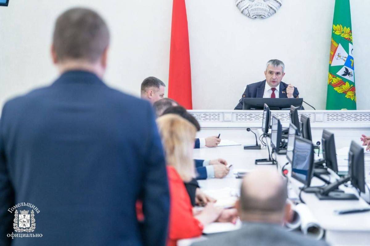 В Гомеле обсудили ключевые проекты, которые могут повлиять на развитие городской инфраструктуры. Совещание провёл председатель облисполкома Иван Крупко.