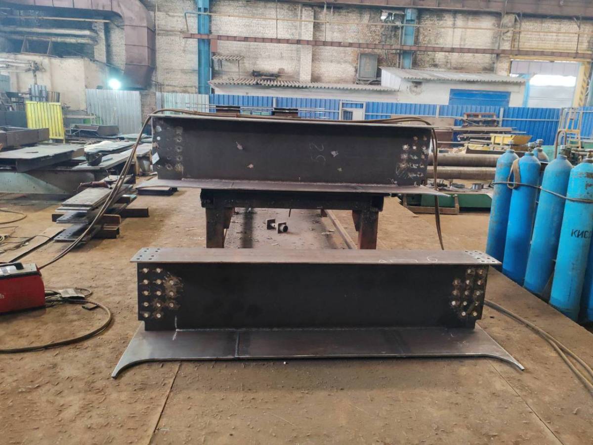 Реконструкция проходит на автодороге М-10 — одной из ключевых магистралей, соединяющих юго-восток страны.